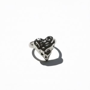 Liquid heart ring